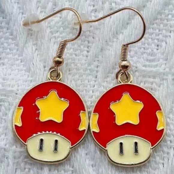 E43 ❤️ Red Mushroom & Yellow Pentagram Pattern Earrings Jewelry - Picture 5 of 5